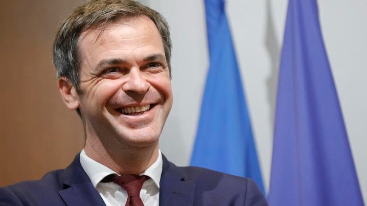 Olivier Véran sous le feu : 450 000 documents accablent l’ancien ministre de la Santé