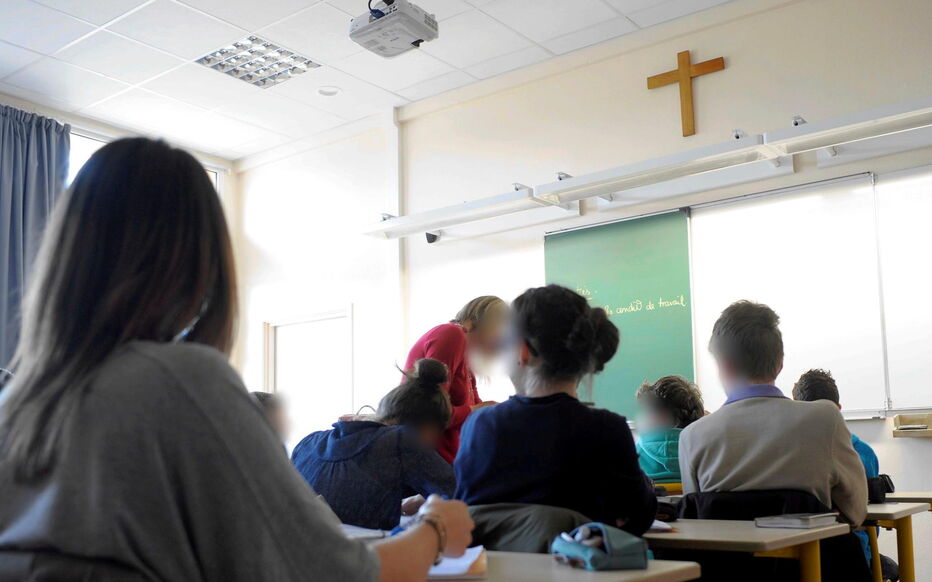 Le scandale EVARS : L’Education nationale attaque la tradition chrétienne dans nos écoles